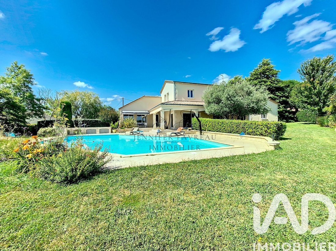 House in Tresses, Nouvelle-Aquitaine, France 1 - 16475270