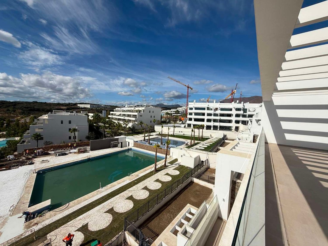 Apartment in Estepona, Andalusia, Spain 3 - 17303857