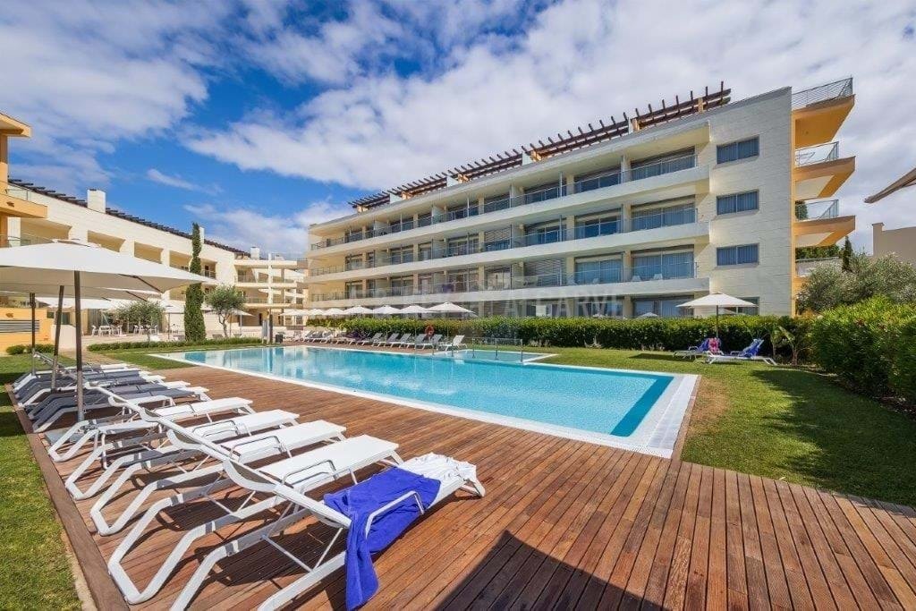 Apartment in Vilamoura, Quarteira, Algarve 1 - 17303438