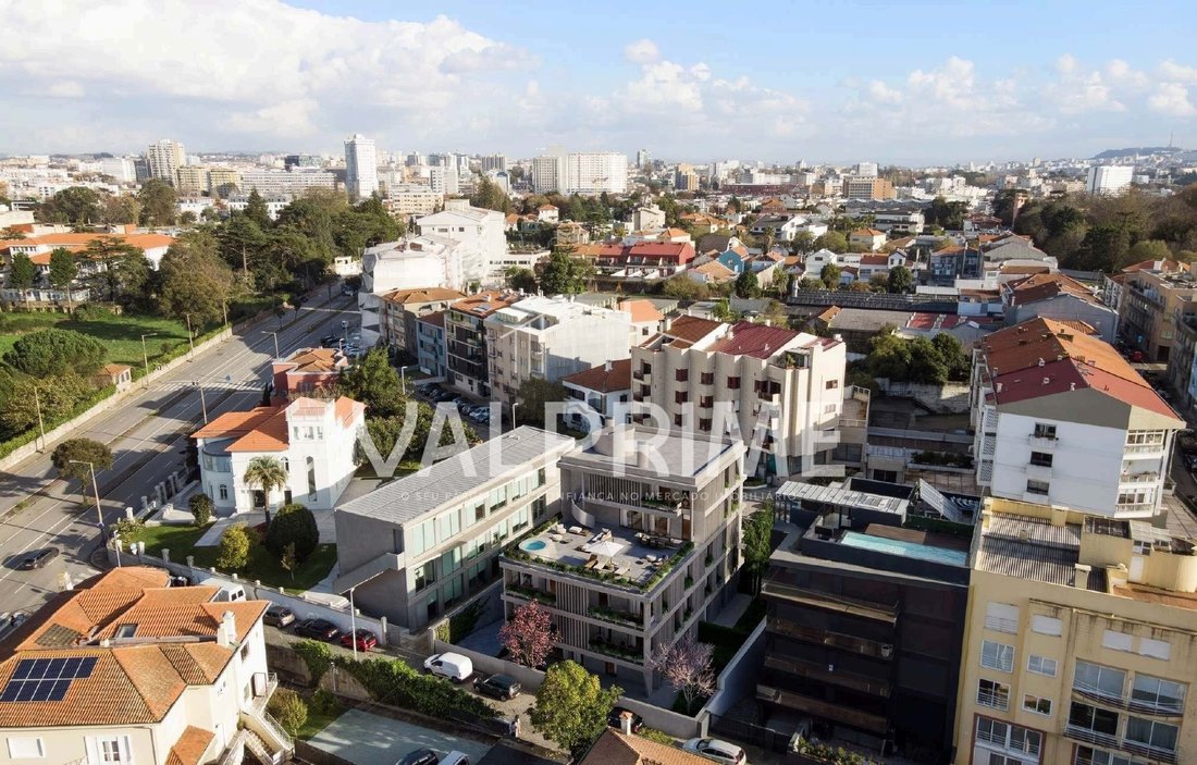 Apartment in Lordelo do Ouro e Massarelos, Porto District, Portugal 5 - 17303429