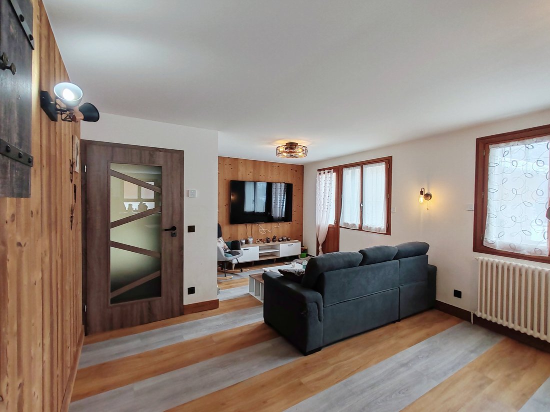 House in Montagny, Auvergne-Rhône-Alpes, France 1 - 17302399