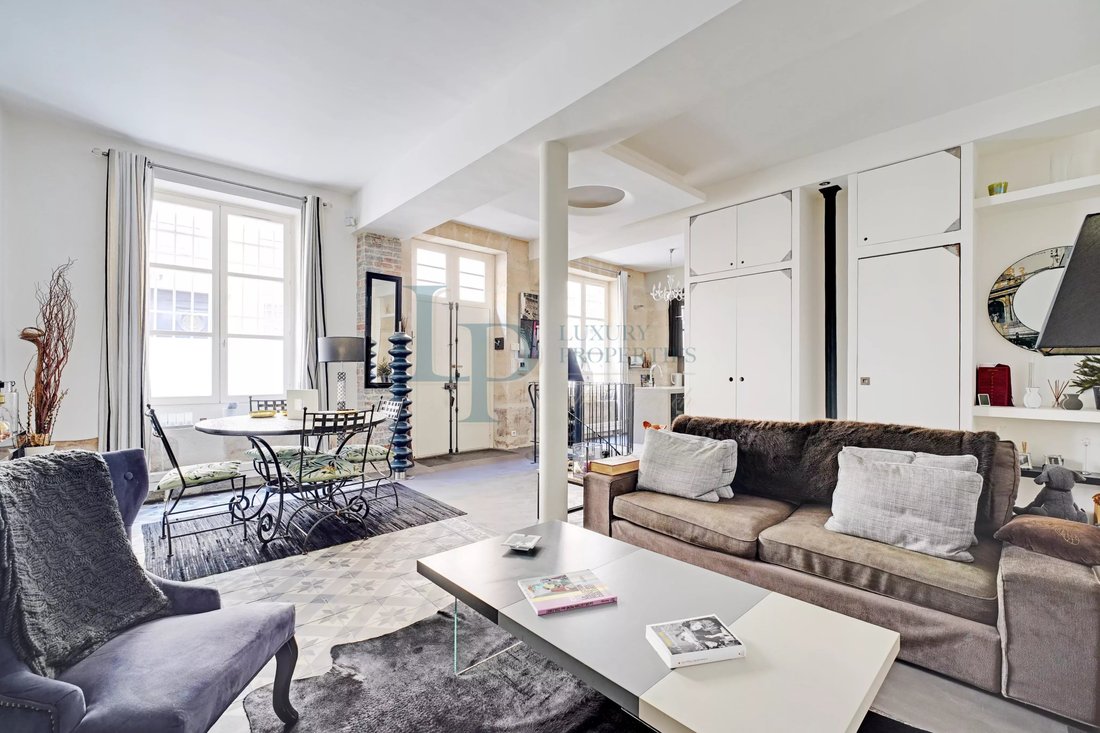 Apartment in Archives, Paris 3e Arrondissement, Paris 5 - 17302720