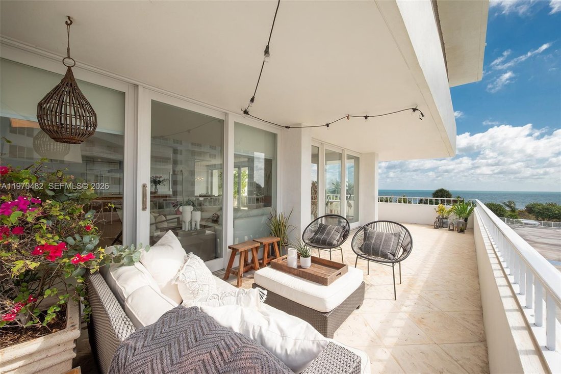 Condo in Key Biscayne, Florida, United States 4 - 17302183