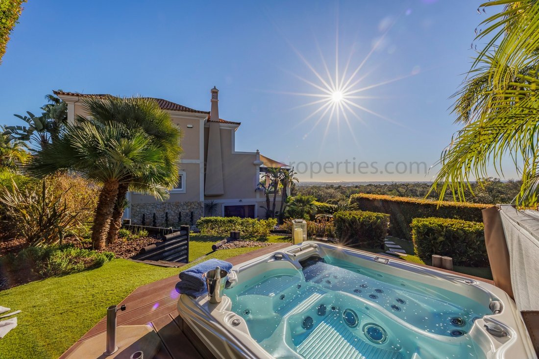 Villa in Loule (Sao Clemente), Algarve, Portugal 3 - 17302877