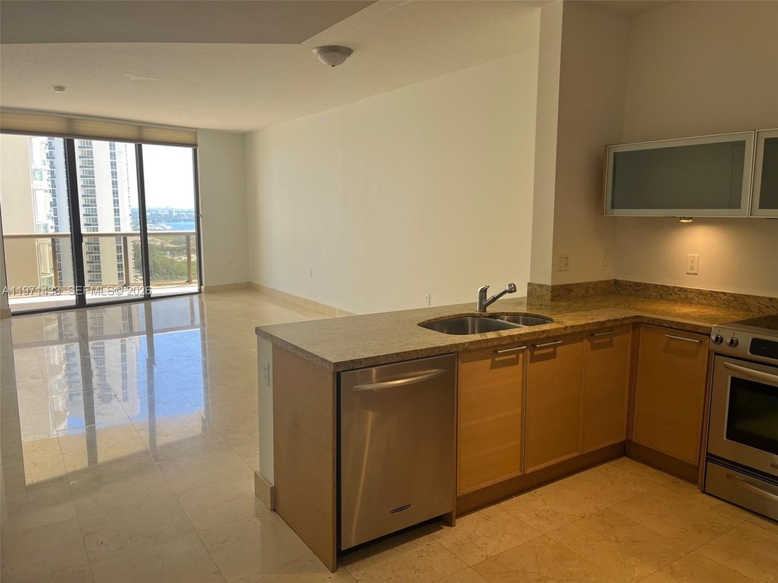 Condo in Sunny Isles Beach, FL, United States 5 - 17302168