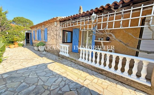 Villa in Nartelle-Noyer-Bellevue-bd des Sardinaux, Sainte-Maxime, France 1