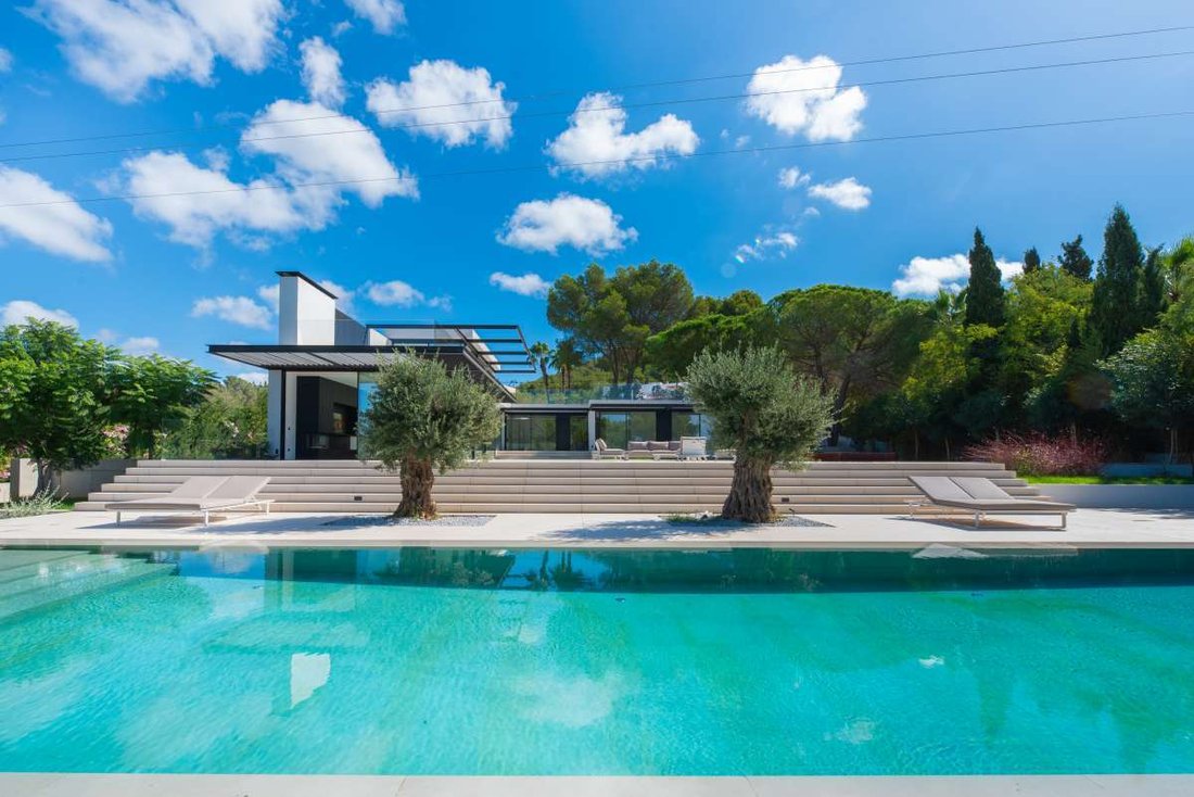 Jesus Riu Can Bessó Villa In Jesus, Santa Eularia Des Riu, Balearic Islands For ...