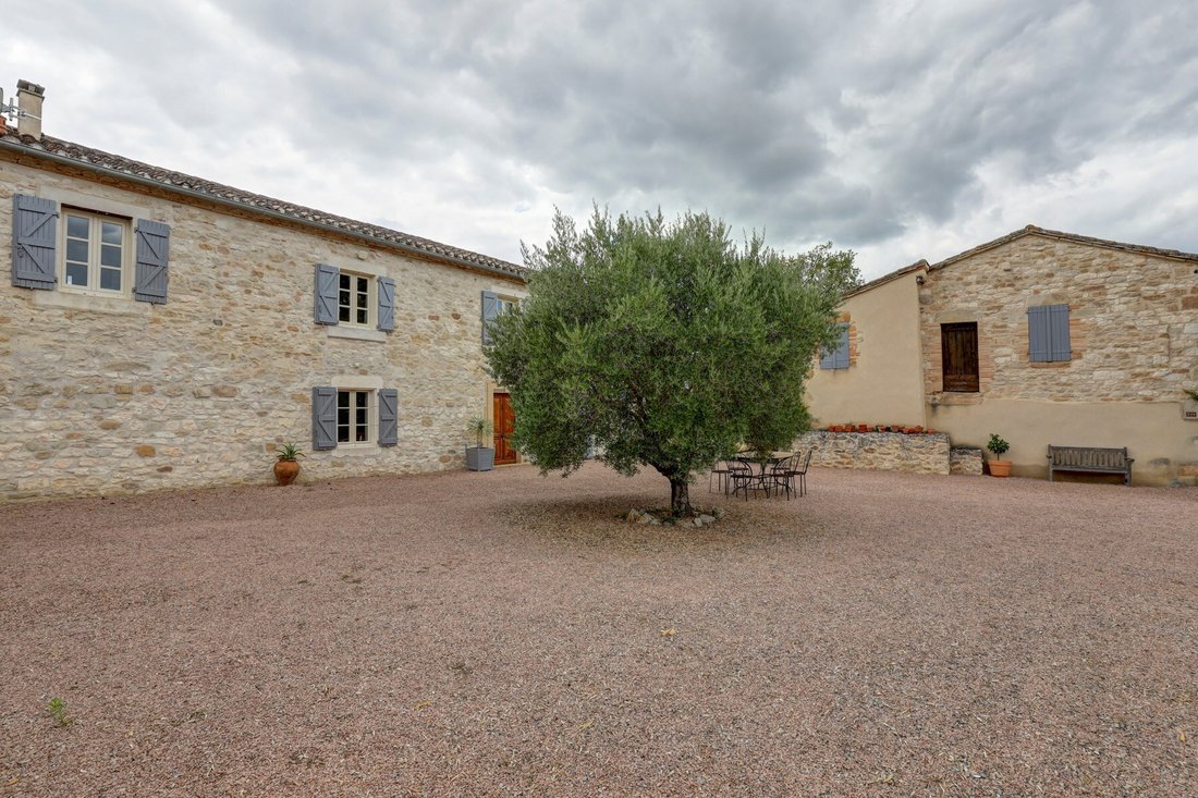 House in Castelnau-de-Montmiral, Occitania, France 2 - 17306073