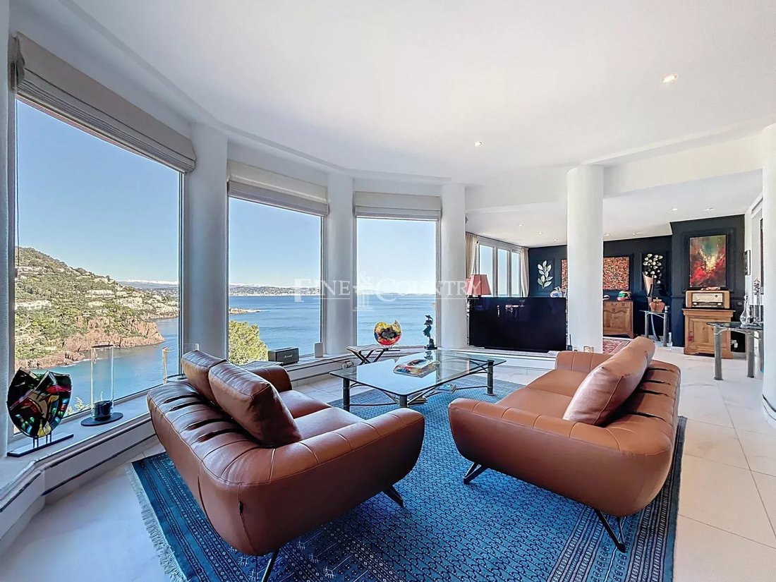Apartment in Théoule-sur-Mer, Provence-Alpes-Côte d'Azur, France 2 - 17302050