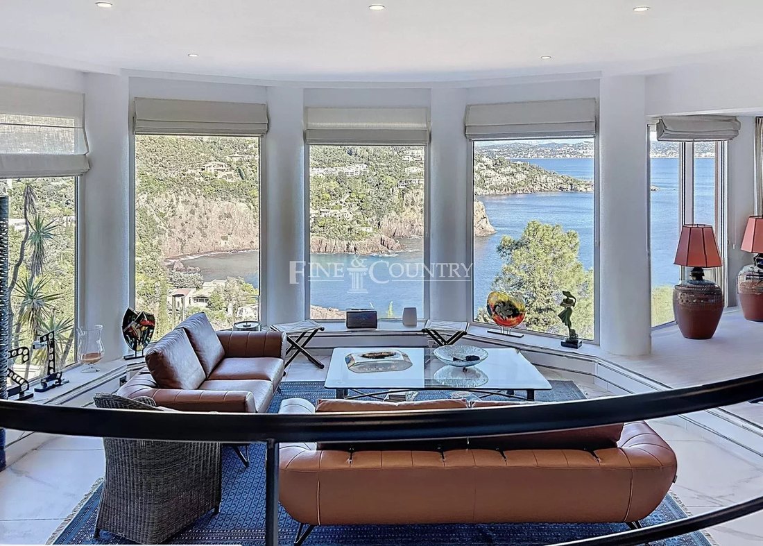 Apartment in Théoule-sur-Mer, Provence-Alpes-Côte d'Azur, France 1 - 17302050