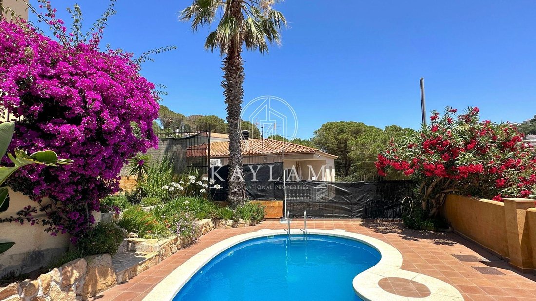 House in Lloret de Mar, Catalonia, Spain 5 - 17307555