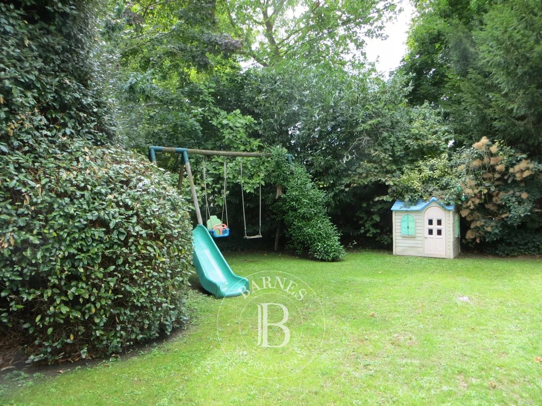 House in Charlemagne, Maisons-Laffitte, France 3 - 15932174