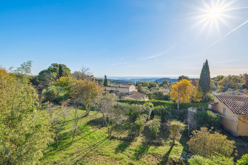 House in Tourrettes-sur-Loup, Provence-Alpes-Côte d'Azur, France 1 - 14984168