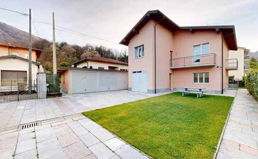Haus in Lavena Ponte Tresa, Lombardei, Italien 1