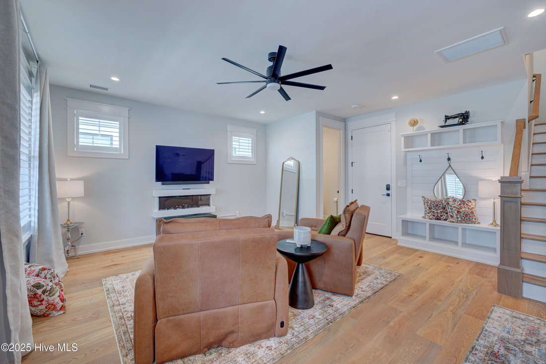 Townhouse in Wilmington, North Carolina, United States 3 - 17304152