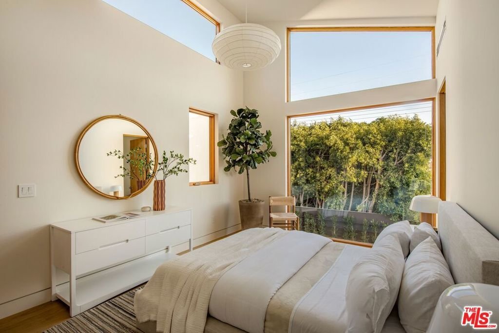 House in Los Angeles, California, United States 4 - 17305019