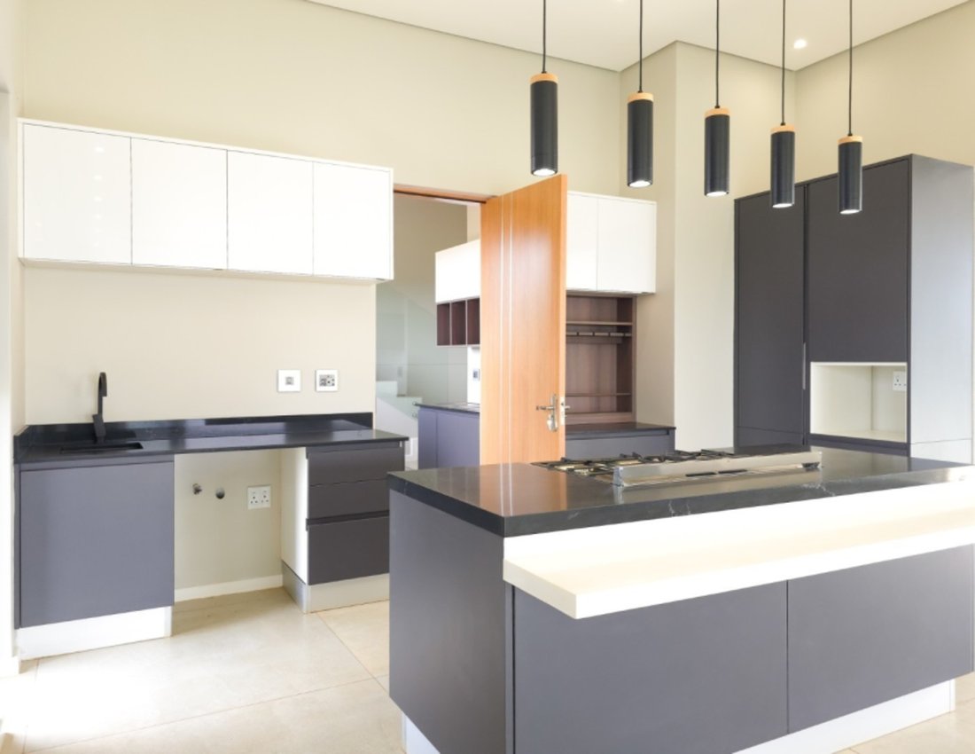 House in Dolphin Coast, KwaZulu-Natal, South Africa 5 - 17303367