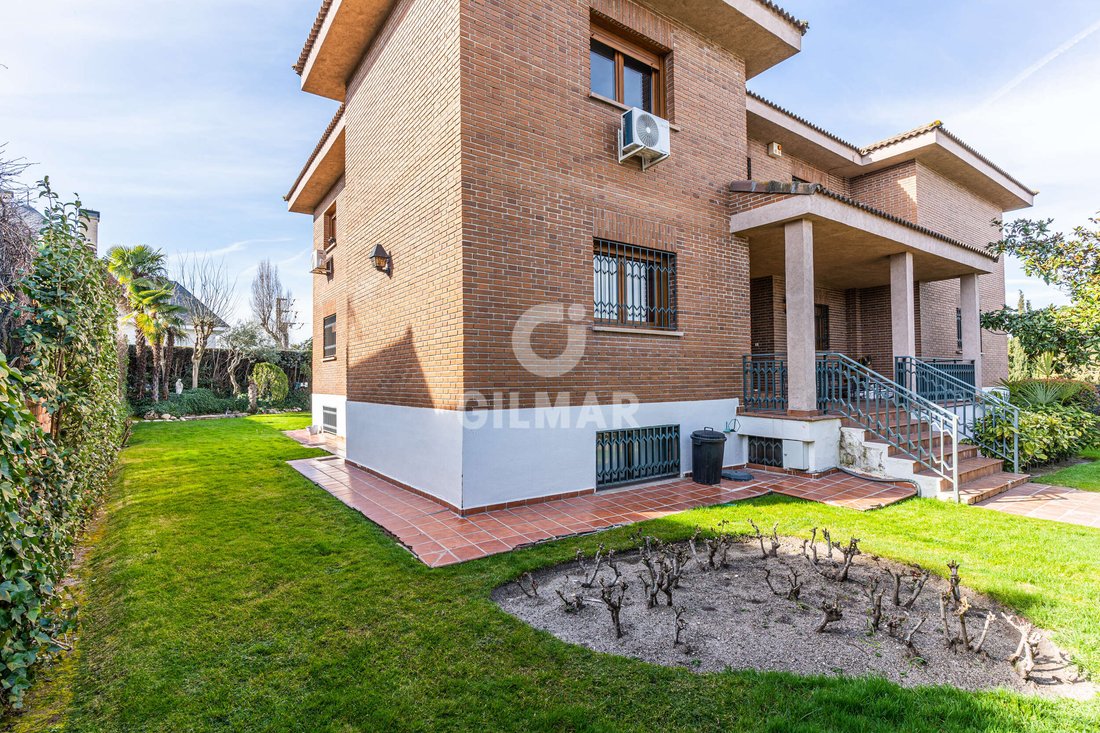 Villa in Pozuelo de Alarcon, Comunidad de Madrid, Spain 4 - 17302519