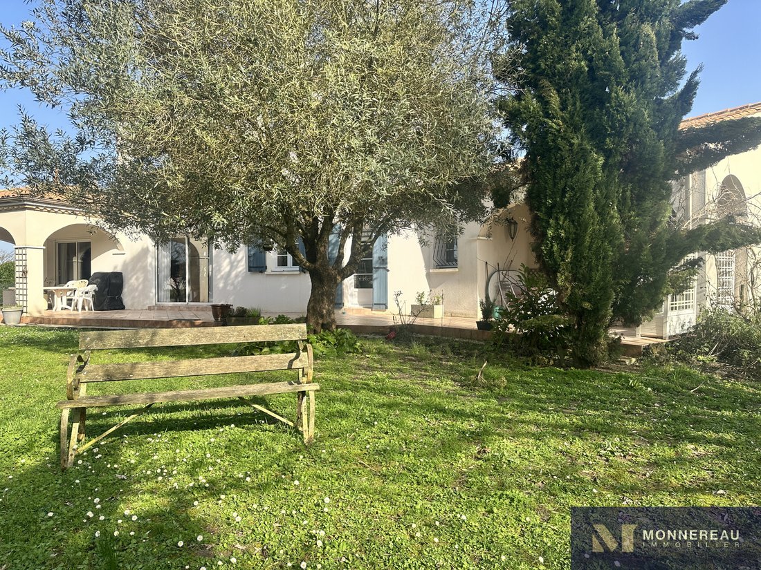 House in Meschers-sur-Gironde, Nouvelle-Aquitaine, France 3 - 17302324