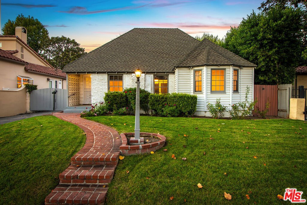 House in Los Angeles, California, United States 1 - 17304963