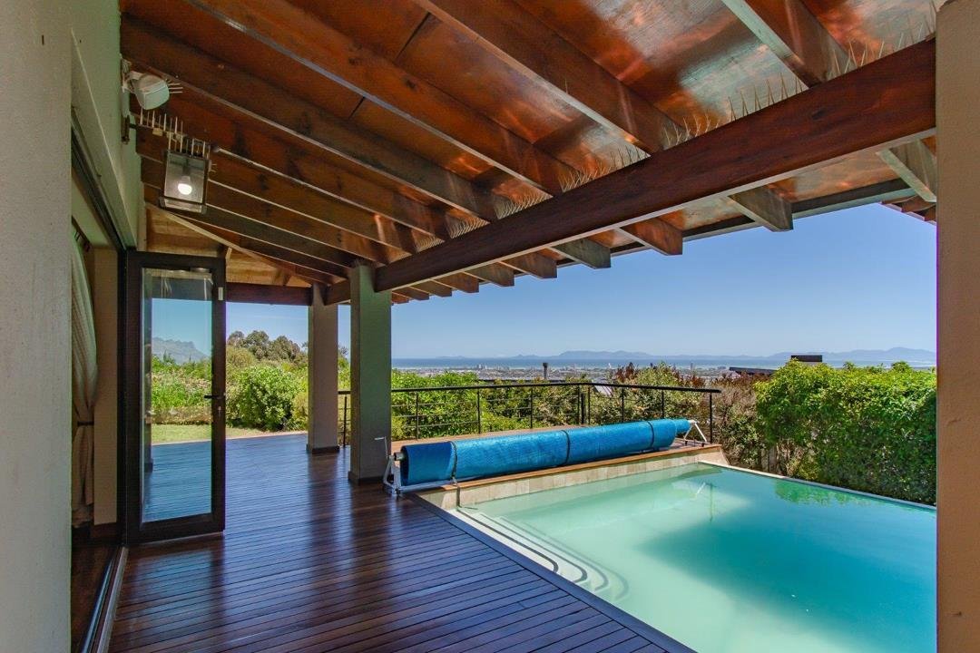 House in Boskloof Eco Estate, Cape Town, Western Cape 1 - 17306148