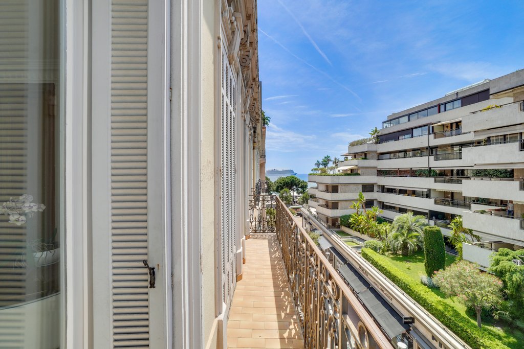 Apartment in Cannes, Provence-Alpes-Côte d'Azur, France 1 - 13719463
