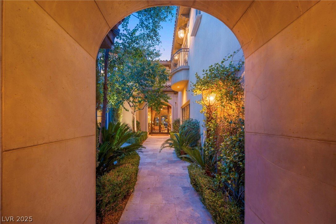 House in Henderson, Nevada, United States 3 - 16844772