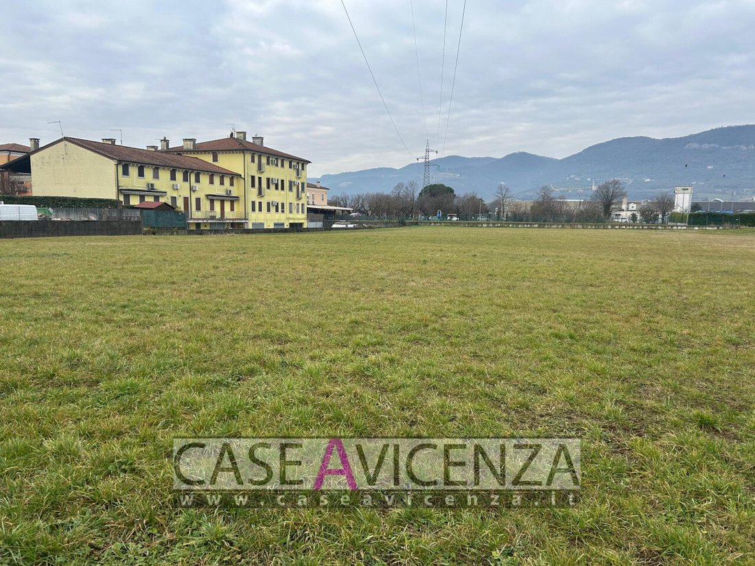 Land in Nanto, Veneto, Italy 4 - 17306460
