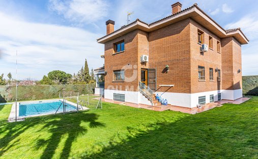 Villa a Pozuelo de Alarcón, Madrid, Spagna 1
