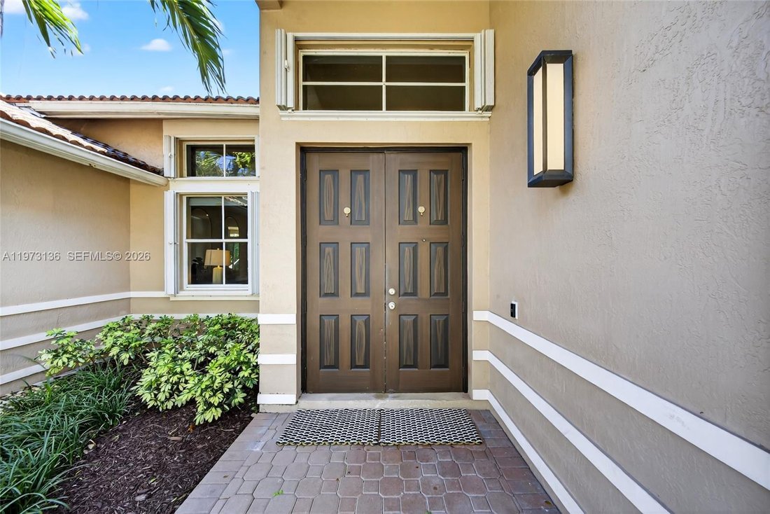 House in Weston, Florida, United States 2 - 17307187