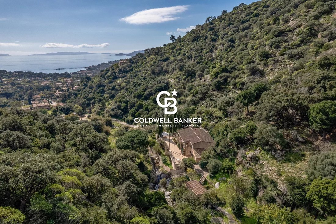 House in Le Lavandou, Provence-Alpes-Côte d'Azur, France 2 - 17302960