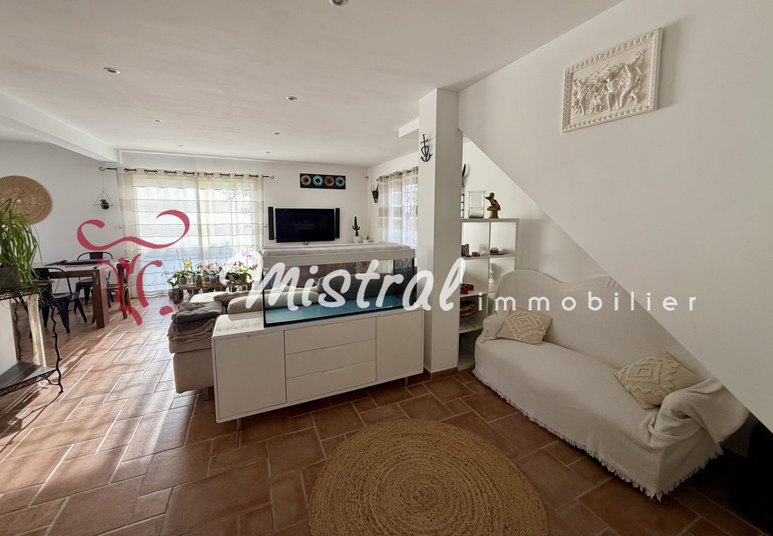 Villa in Centre Ville, Aigues-Mortes, France 3 - 17304911