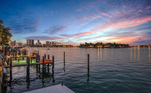 Maison à Miami Beach, Floride, États-Unis 1