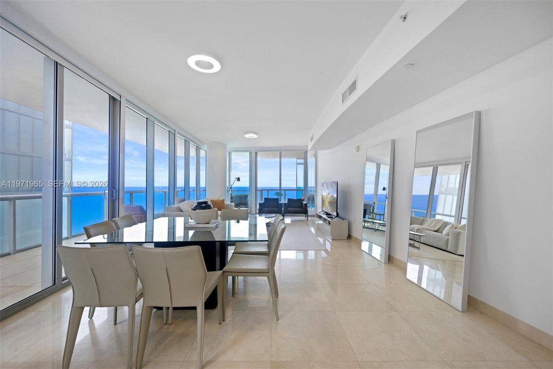 Condo in Sunny Isles Beach, Florida, United States 3 - 17302175