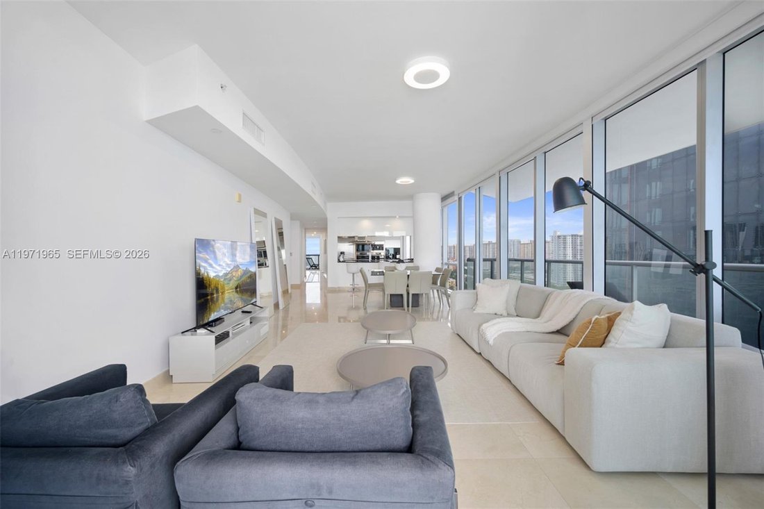 Condo in Sunny Isles Beach, Florida, United States 5 - 17302175