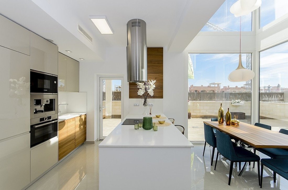 Villa in Los Montesinos, Valencian Community, Spain 3 - 17308486