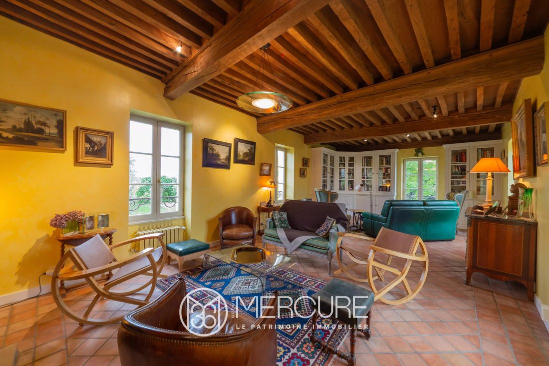 Estate in Romanèche-Thorins, Bourgogne – Franche-Comté, France 5 - 17306353