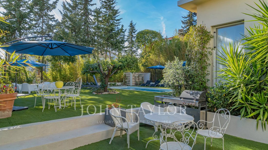 Villa in Vieux Cannet, Le Cannet, France 3 - 17303058