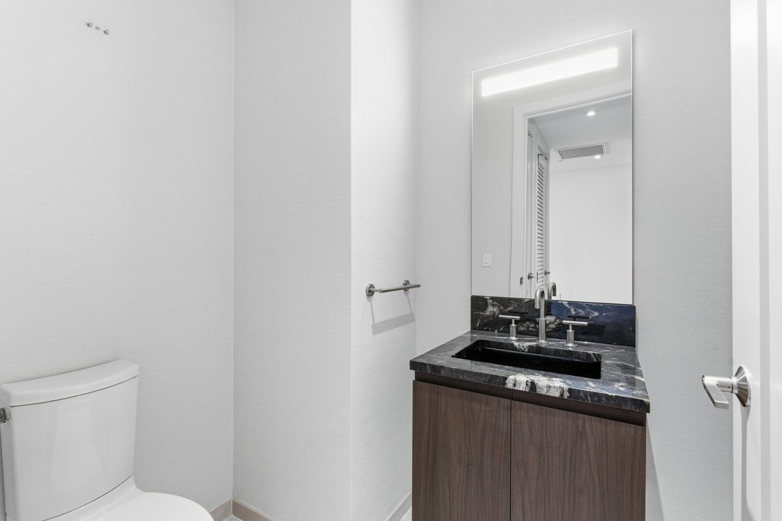 Condo in Nashville, Tennessee, United States 5 - 17225788