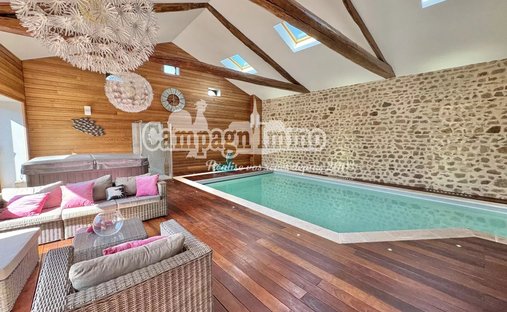 House in Longessaigne, Auvergne-Rhône-Alpes, France 1