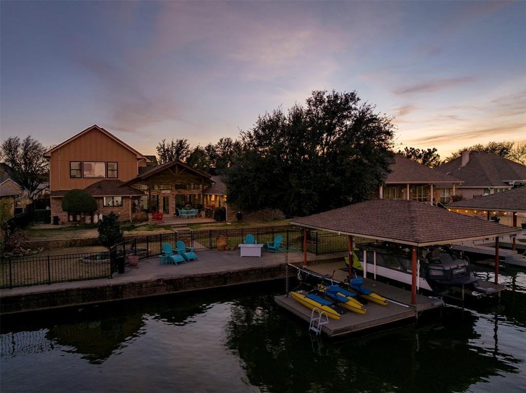 House in Granbury, Texas, United States 5 - 17305941