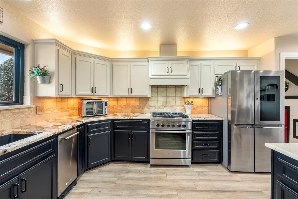 House in Granbury, Texas, United States 4 - 17305941