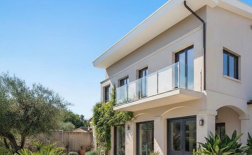 Penthouse in Vittoria Apuana, Forte dei Marmi, Tuscany 1