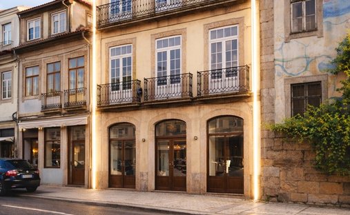 Apartment in Cedofeita, Santo Ildefonso, Se, Miragaia, Sao Nicolau e Vitoria, Porto District, Portugal 1