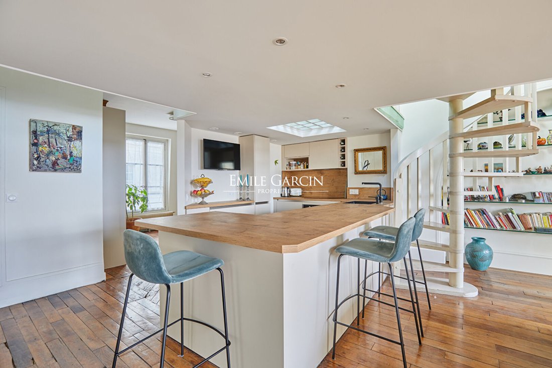 Apartment in Enfants Rouges, Paris 3e Arrondissement, Paris 5 - 17304857
