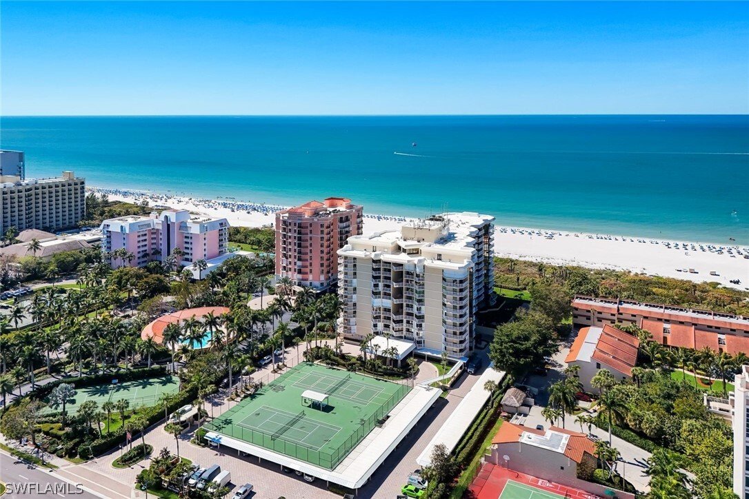 Condo in Marco Island, Florida, United States 5 - 17303808