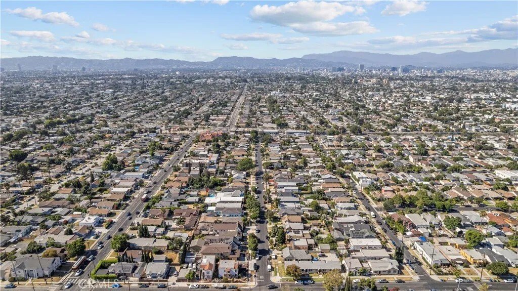 Townhouse in Los Angeles, California, United States 4 - 17022888
