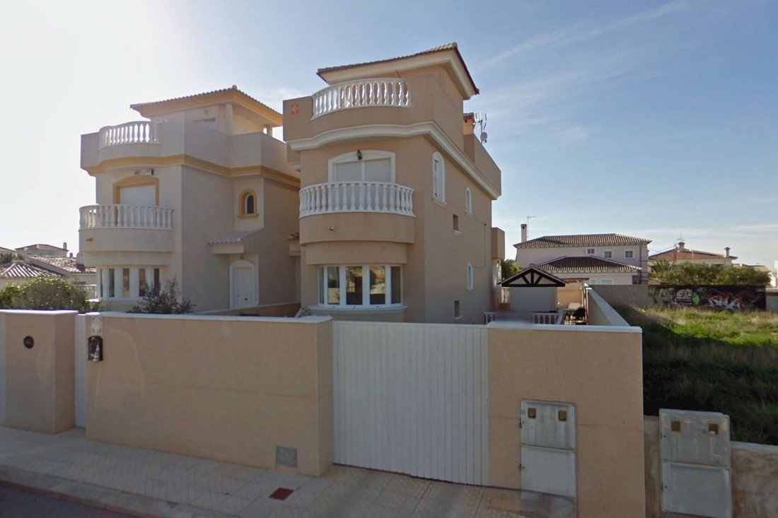 Villa in Torrevieja, Valencian Community, Spain 5 - 17303005