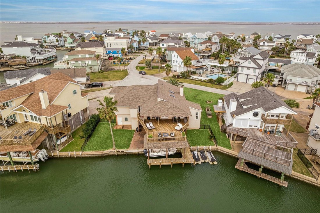 House in Galveston, Texas, United States 4 - 17304766