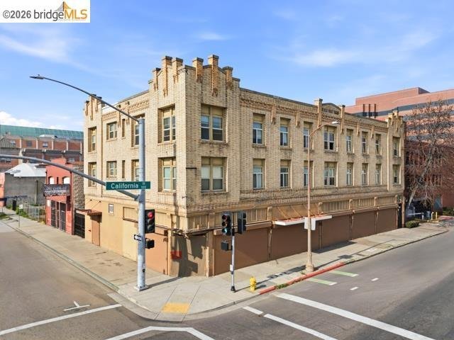 Stockton, California, United States 1 - 17304612